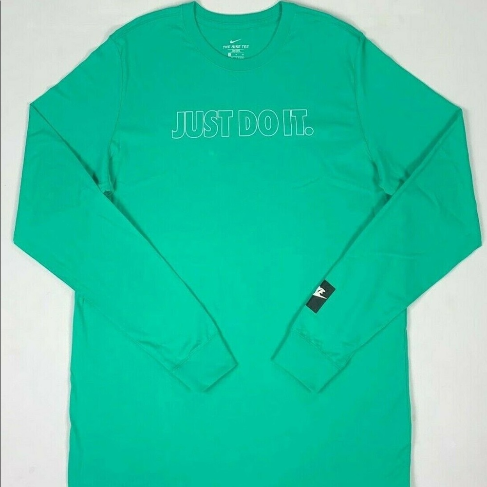 NIKE Tall 3XL long sleeve “Just do it”.